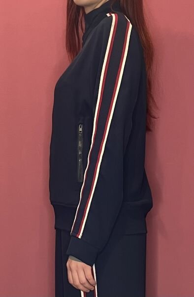 010950.BLU_4.jpg