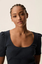 010552.BLU_2.jpg